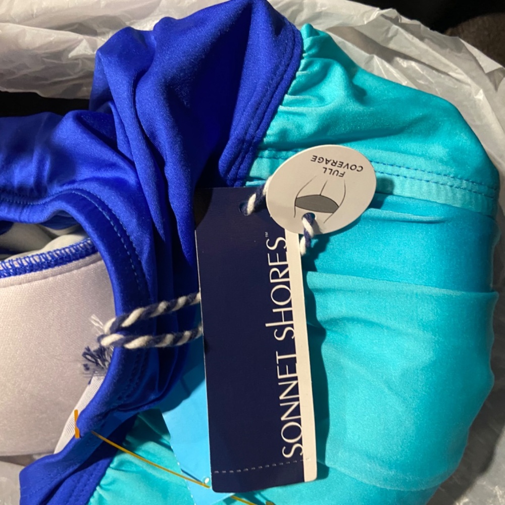 NWT JCP Swimsuit - Picture 6 of 7